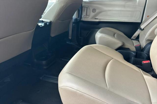 2022 Toyota Sienna XLE