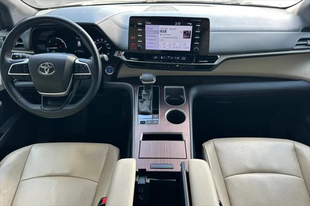 2022 Toyota Sienna XLE
