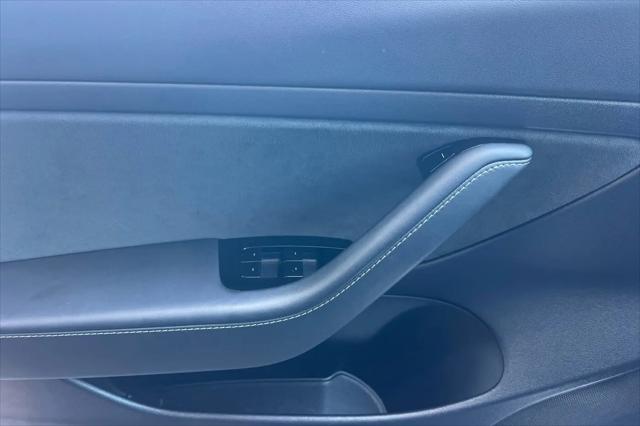 2020 Tesla Model 3 Standard Range Plus Rear-Wheel Drive