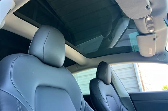 2020 Tesla Model 3 Standard Range Plus Rear-Wheel Drive