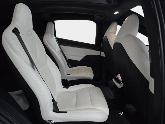 2022 Tesla Model X Dual Motor All-Wheel Drive