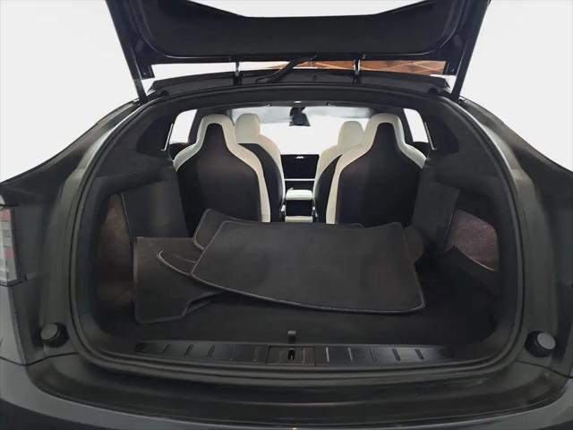 2022 Tesla Model X Dual Motor All-Wheel Drive
