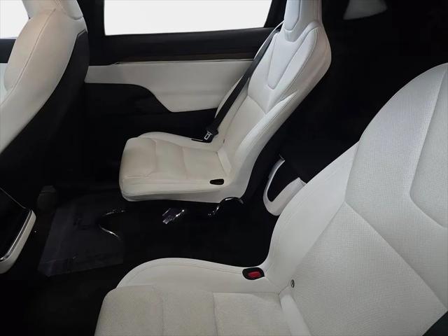 2022 Tesla Model X Dual Motor All-Wheel Drive