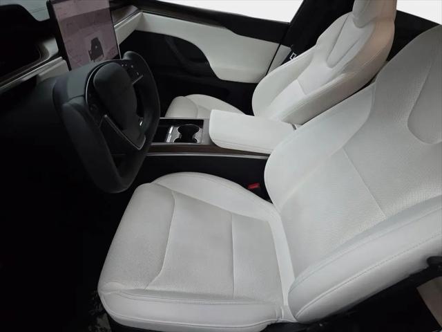 2022 Tesla Model X Dual Motor All-Wheel Drive