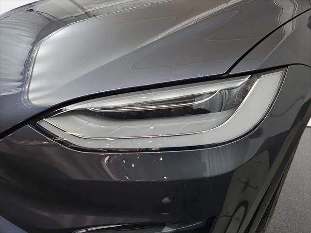 2022 Tesla Model X Dual Motor All-Wheel Drive
