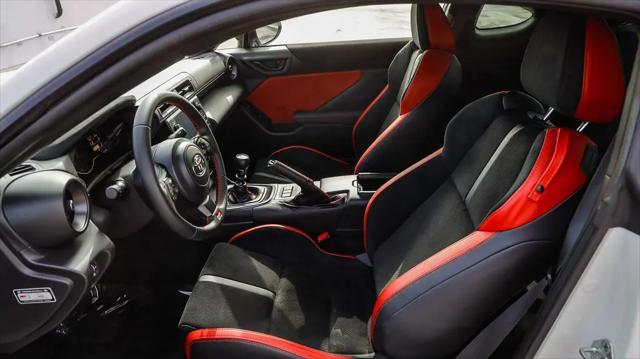 2024 Toyota GR86 TRUENO Edition