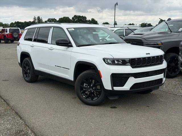 2026 Jeep Grand Cherokee L Altitude 4x4