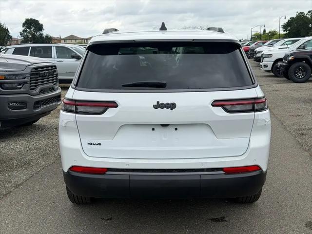 2026 Jeep Grand Cherokee L Altitude 4x4