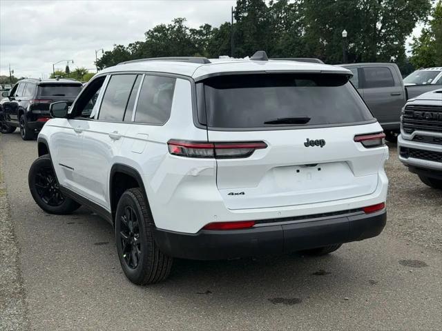 2026 Jeep Grand Cherokee L Altitude 4x4