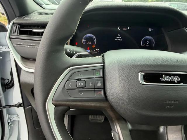 2026 Jeep Grand Cherokee L Altitude 4x4