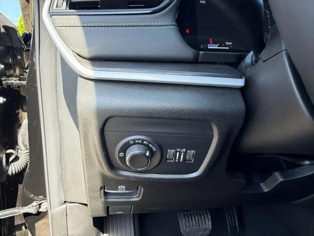2026 Jeep Grand Cherokee L Altitude 4x4