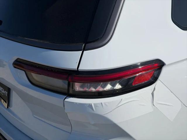 2026 Jeep Grand Cherokee L Altitude 4x4