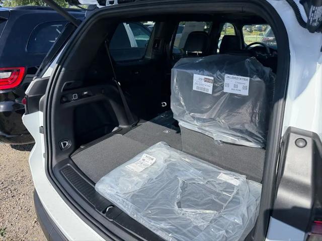 2026 Jeep Grand Cherokee L Altitude 4x4