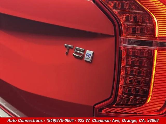 2018 Volvo XC90 T5 R-Design 5P
