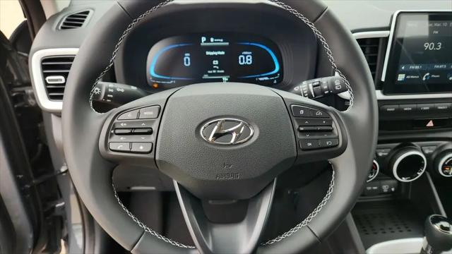 2026 Hyundai Venue SEL w/Two-Tone Roof