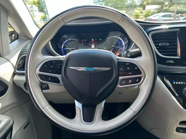 2018 Chrysler Pacifica Hybrid Limited