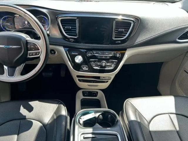 2018 Chrysler Pacifica Hybrid Limited