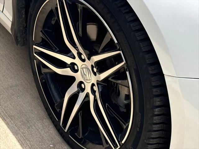 2022 Honda Accord Hybrid Touring