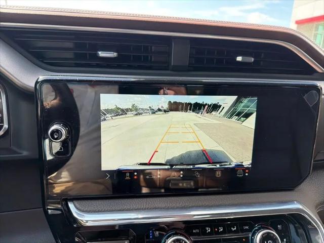 2024 GMC Sierra 1500 4WD Crew Cab Short Box Denali