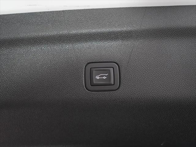 2025 GMC Yukon XL 4WD Denali