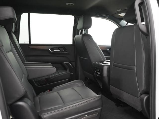 2025 GMC Yukon XL 4WD Denali