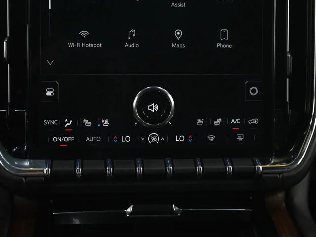2025 GMC Yukon XL 4WD Denali