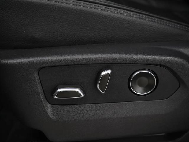 2025 GMC Yukon XL 4WD Denali