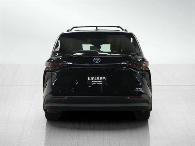2024 Toyota Sienna XLE