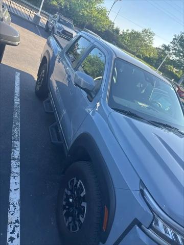 2023 Nissan Frontier Crew Cab PRO-4X 4x4