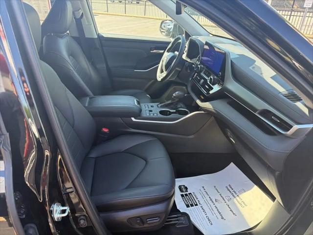 2024 Toyota Highlander XLE