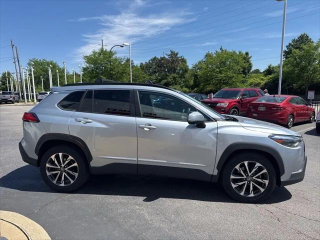 2023 Toyota Corolla Cross XLE