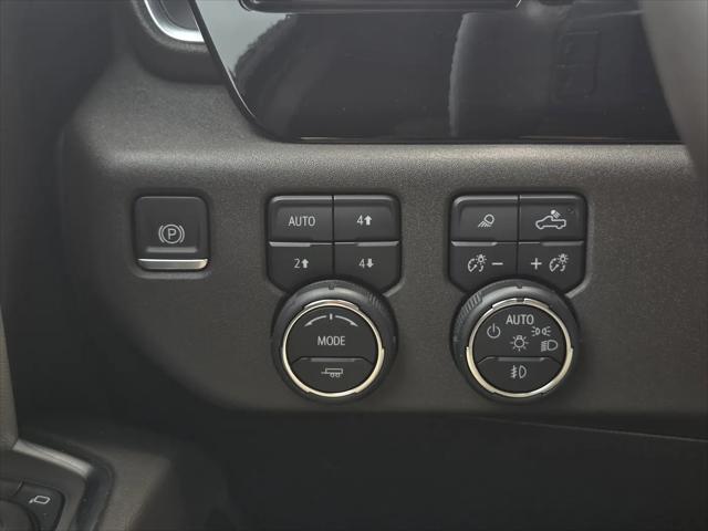 2024 Chevrolet Silverado 1500 4WD Crew Cab Short Bed LT Trail Boss