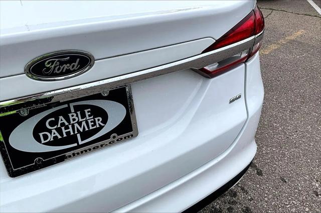 2017 Ford Fusion SE