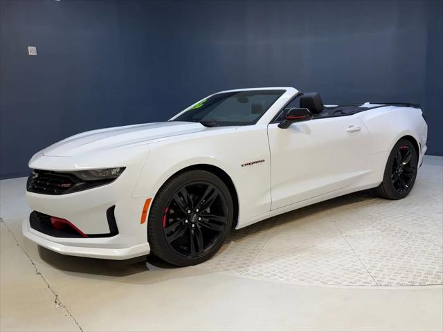 2023 Chevrolet Camaro RWD Convertible 2LT