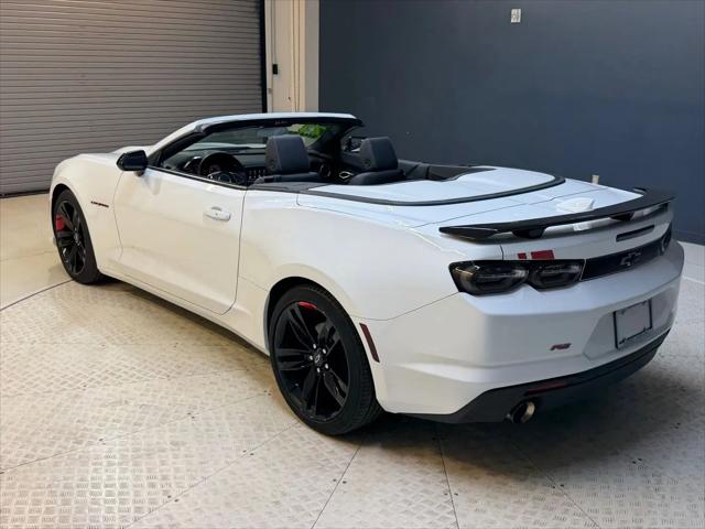 2023 Chevrolet Camaro RWD Convertible 2LT