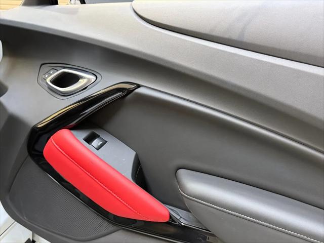 2023 Chevrolet Camaro RWD Convertible 2LT