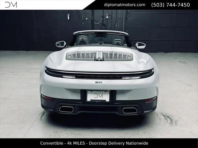 2025 Porsche 911 Carrera Cabriolet
