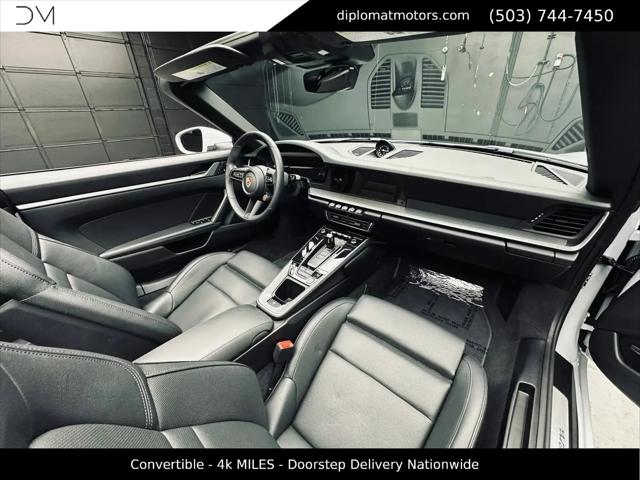2025 Porsche 911 Carrera Cabriolet