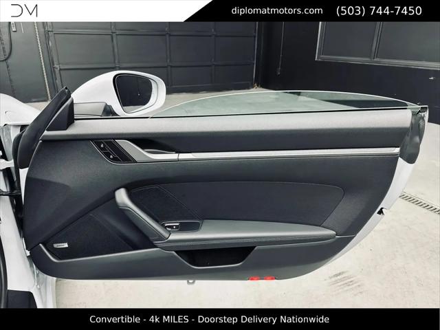 2025 Porsche 911 Carrera Cabriolet