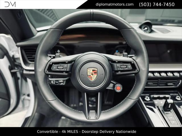 2025 Porsche 911 Carrera Cabriolet