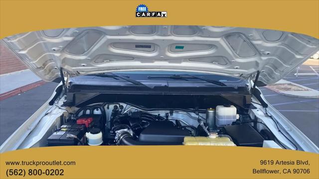 2017 Nissan 2500 SV V6