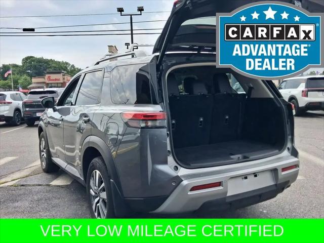 2024 Nissan Pathfinder SL 4WD