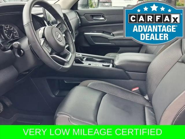 2024 Nissan Pathfinder SL 4WD