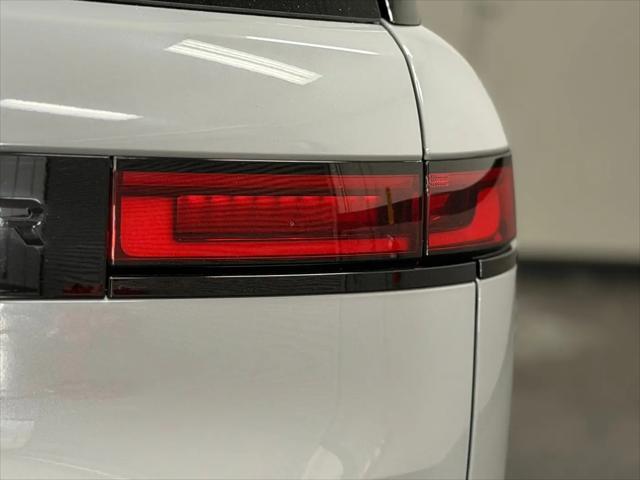 2025 Land Rover Range Rover Sport P635 SV Edition Two