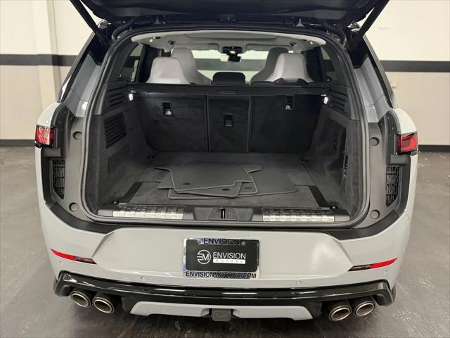 2025 Land Rover Range Rover Sport P635 SV Edition Two