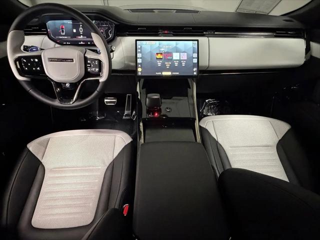 2025 Land Rover Range Rover Sport P635 SV Edition Two