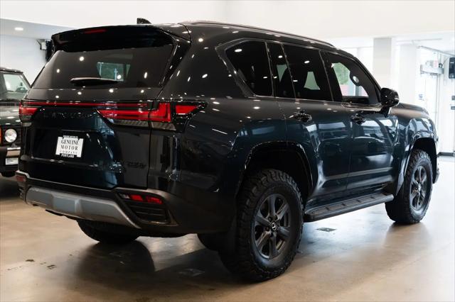 2025 Lexus LX Overtrail