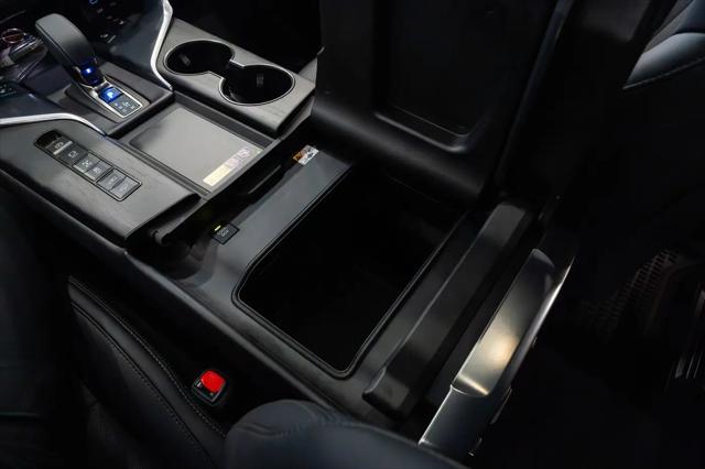 2025 Lexus LX Overtrail