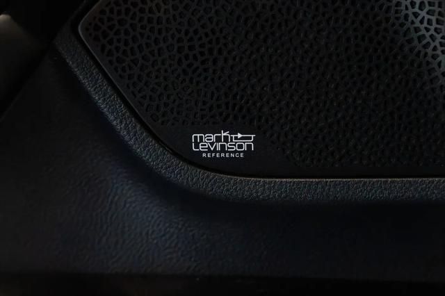 2025 Lexus LX Overtrail