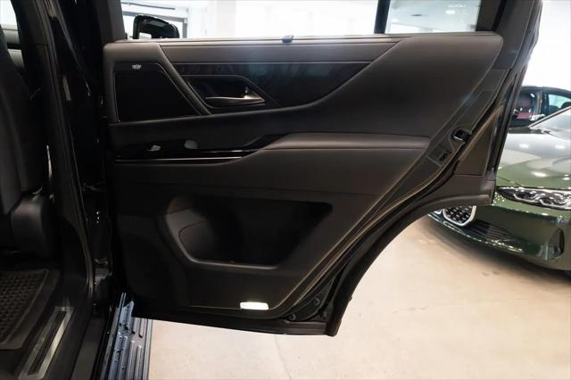 2025 Lexus LX Overtrail